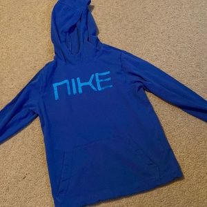 Boys Nike youth medium hoodie shirt